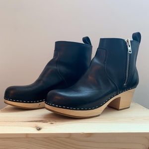 Swedish Hasbeen Zip It Emy Boot, 41